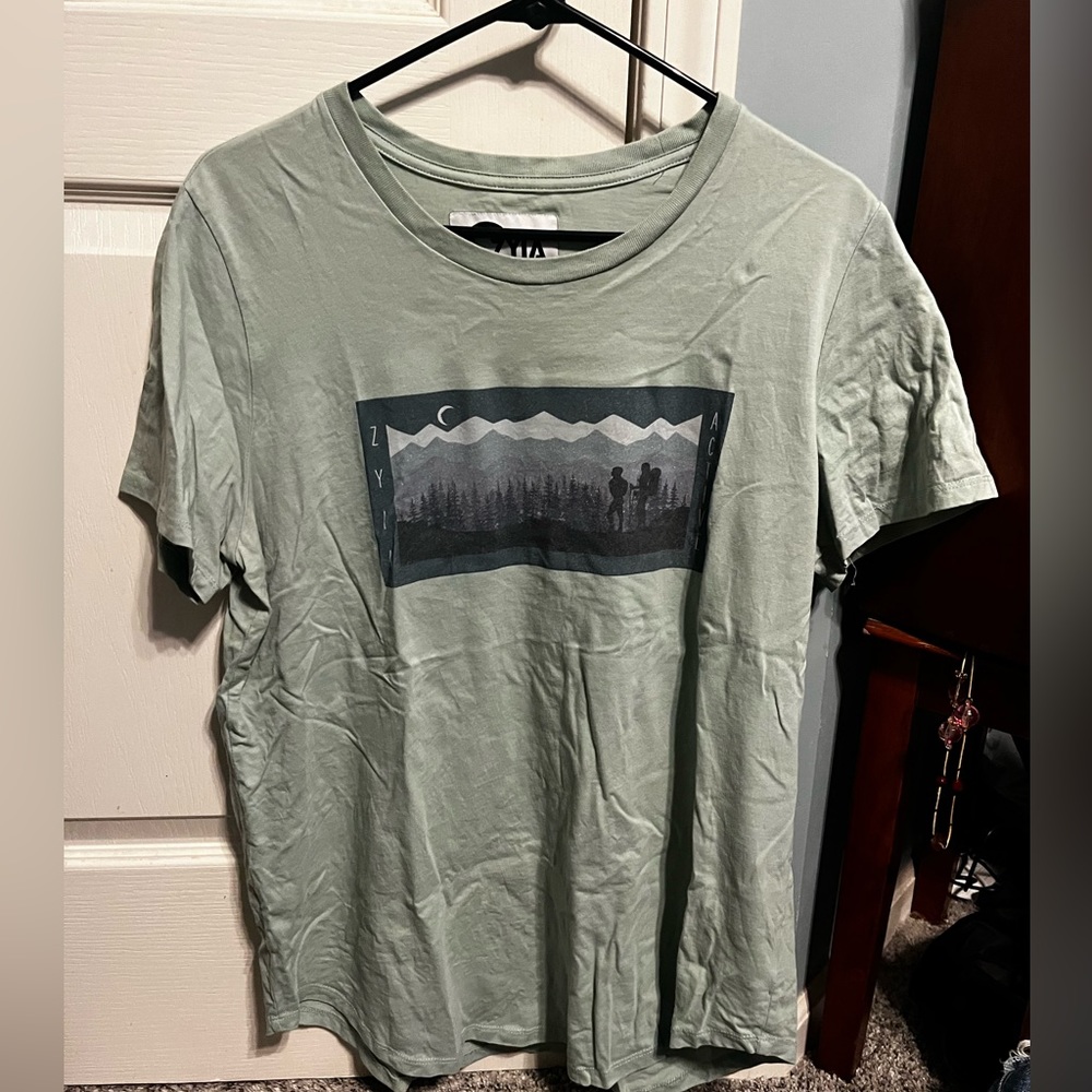 ZYIA Olive Hiking T
